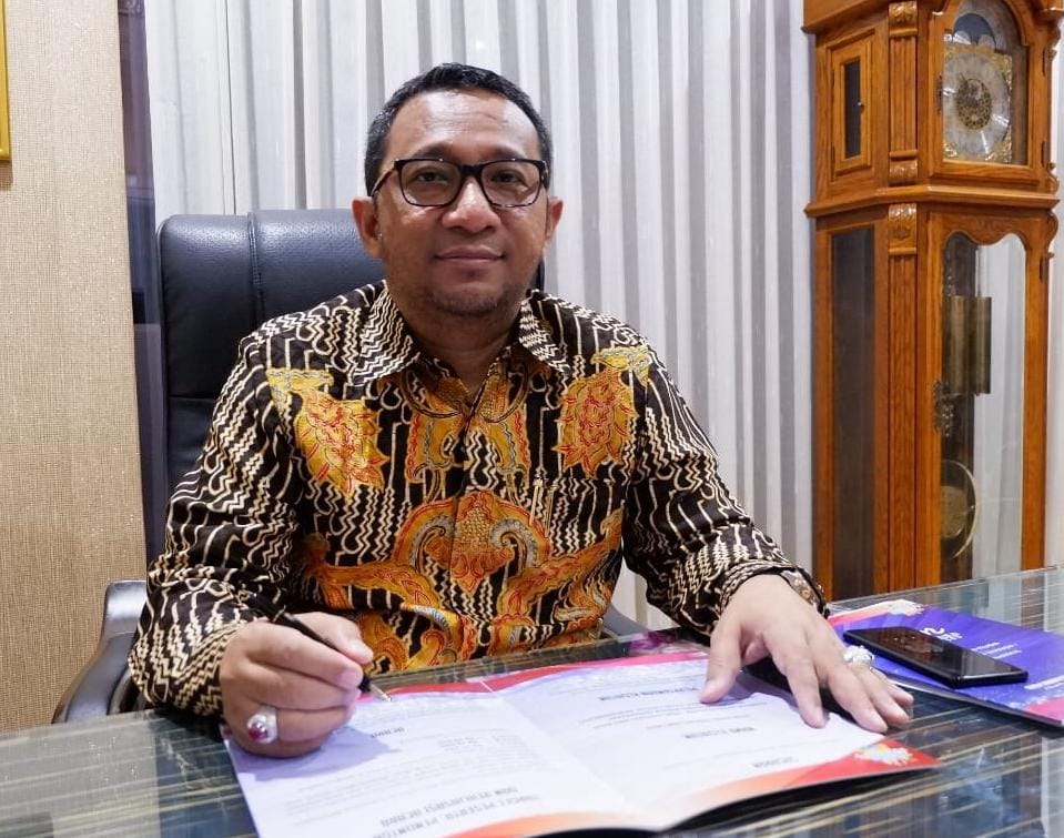 Relawan Erick Thohir Kirim Karangan Bunga, Dukung Jalan Sehat Germas di Menko PMK RI