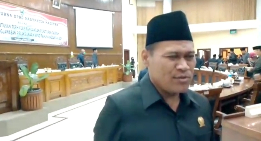 Raperda Pertanggungjawaban APBD TA 2021 Menjadi Perda Disahkan