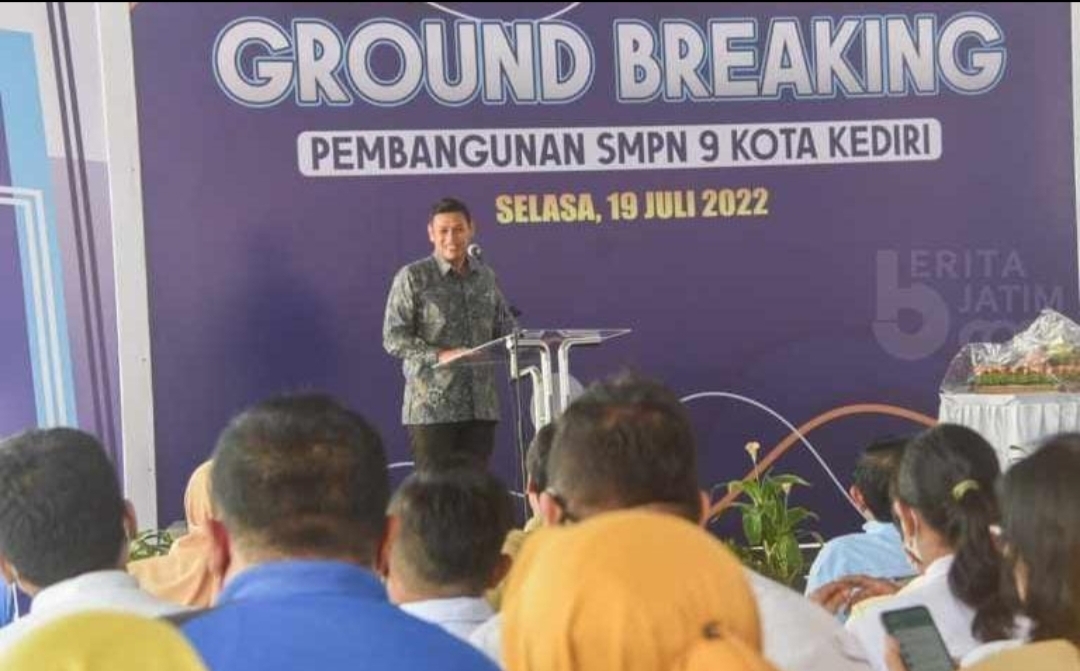 Tambah Sekolah Inklusi, Wali Kota Kediri Letakkan Batu Pertama Pembangunan SMPN 9