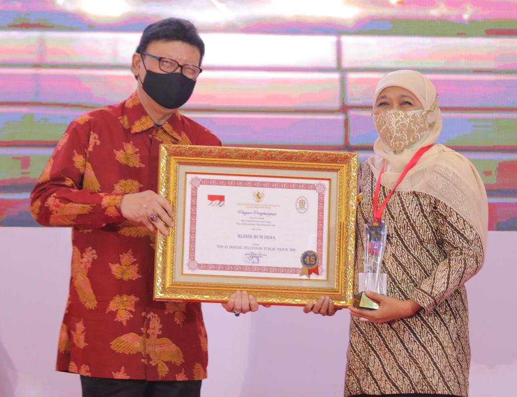 Gubernur Khofifah Menyampaikan Duka Cita Atas Wafatnya Tjahjo Kumolo