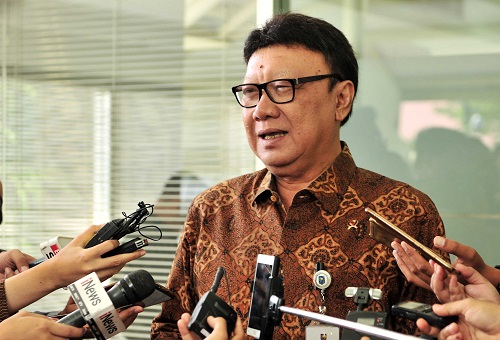 Tjahjo Kumolo Tutup Usia, Presiden Jokowi Sampaikan Dukacita