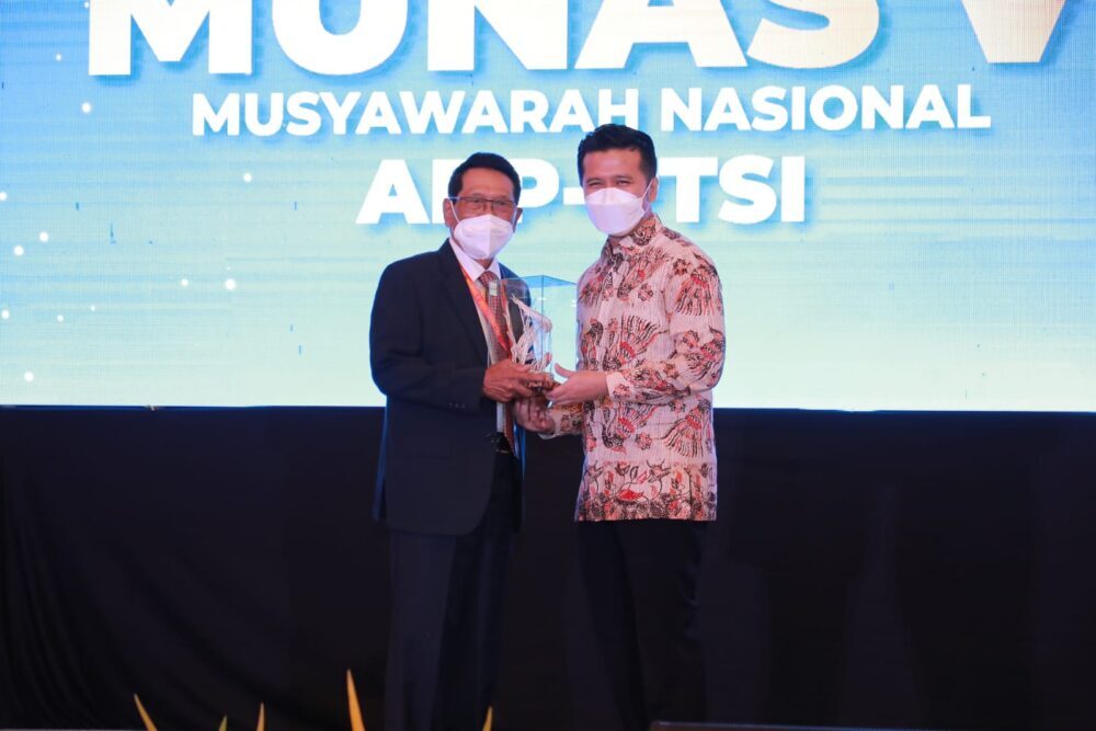 Optimisme Wagub Emil Terhadap Lembaga Pendidikan Swasta