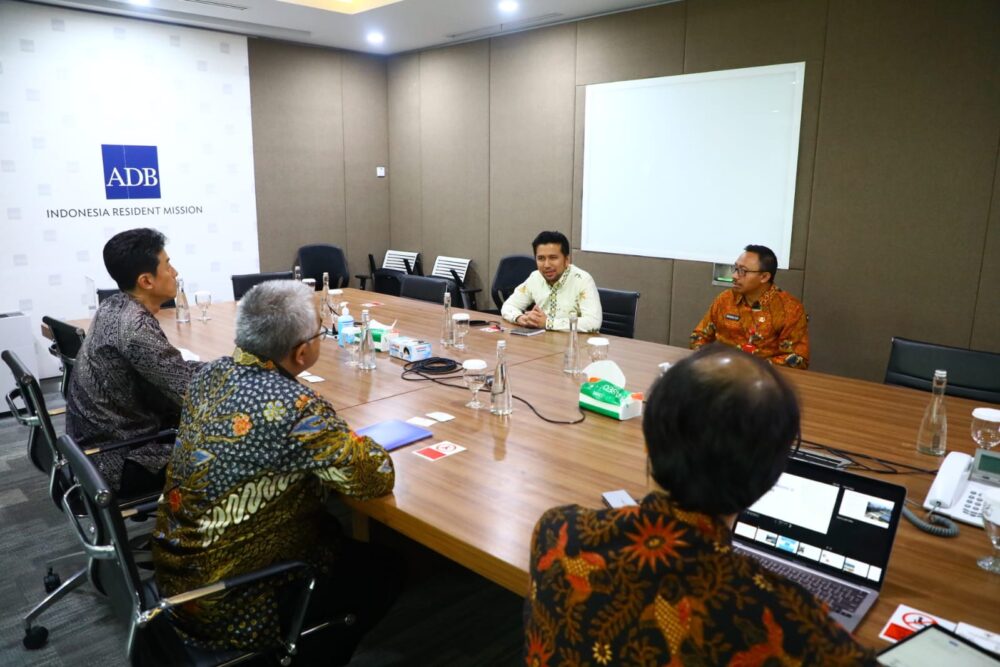 Percepat Pertumbuhan Sektor Ekonomi, Pemprov Jatim Gandeng ADB Indonesia