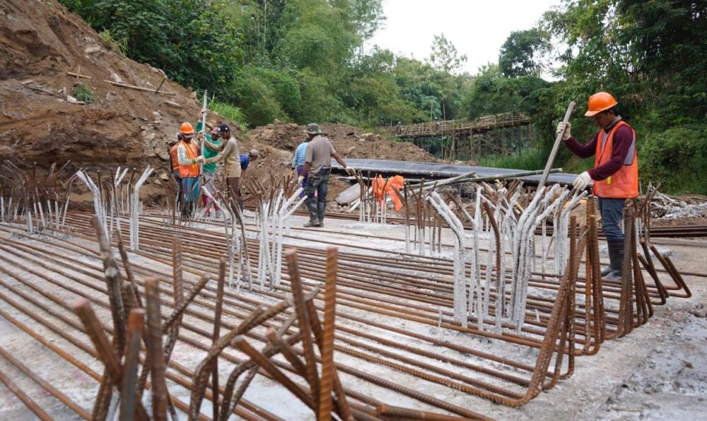 Tahap Pembangunan Jembatan Ngadi Lebih Cepat dari Rencana