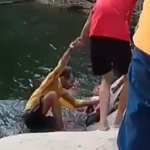 Terpeleset Saat Mengail Ikan, Bapak dan Anak Tewas Tenggelam Terpeleset Saat Mengail Ikan, Bapak dan Anak Tewas Tenggelam