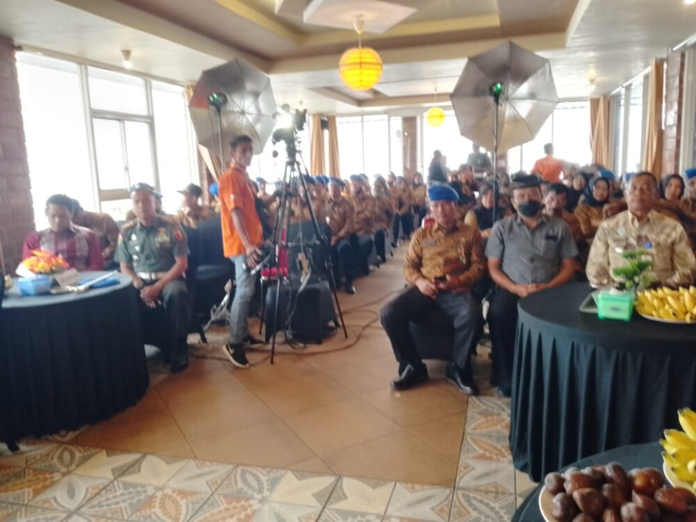 Potong Tumpeng Tandai Tasyakuran HUT Ke -5 PKP Pomad Jatim
