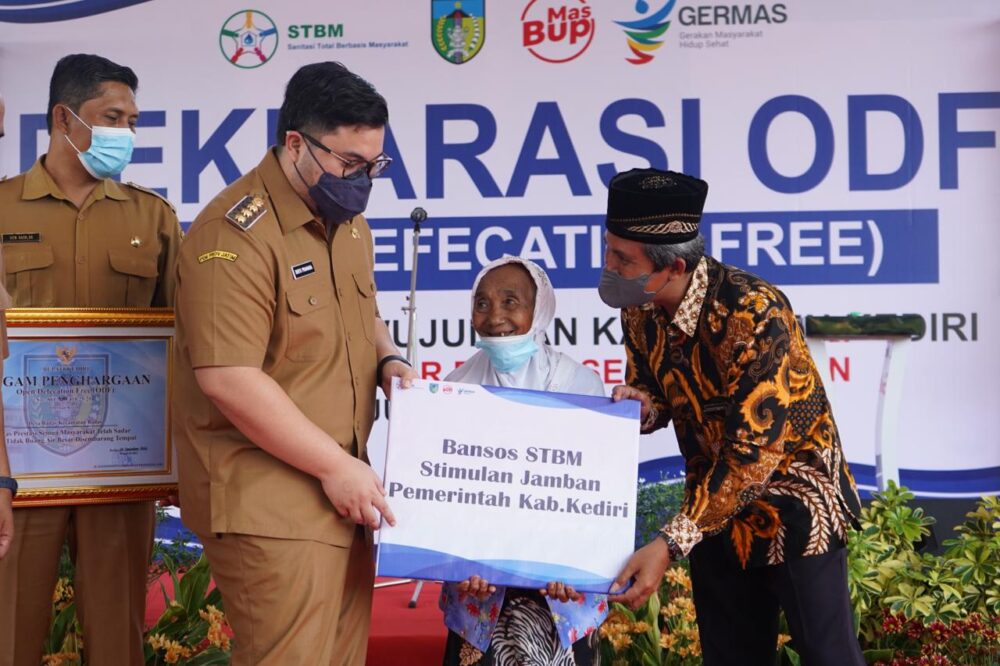 Bupati Targetkan 100 Persen Masyarakat Kabupaten Kediri ODF 2024