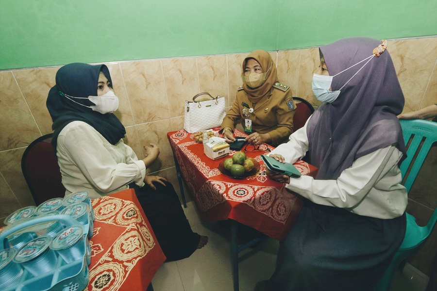 Camat dan Lurah se-Surabaya Buka Pelayanan Sayang Warga di Balai RW, Digelar Rutin Setiap Jumat
