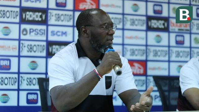 Jacksen Terancam Ikuti Jejak Pelatih Persib dan Persik yang Dipecat