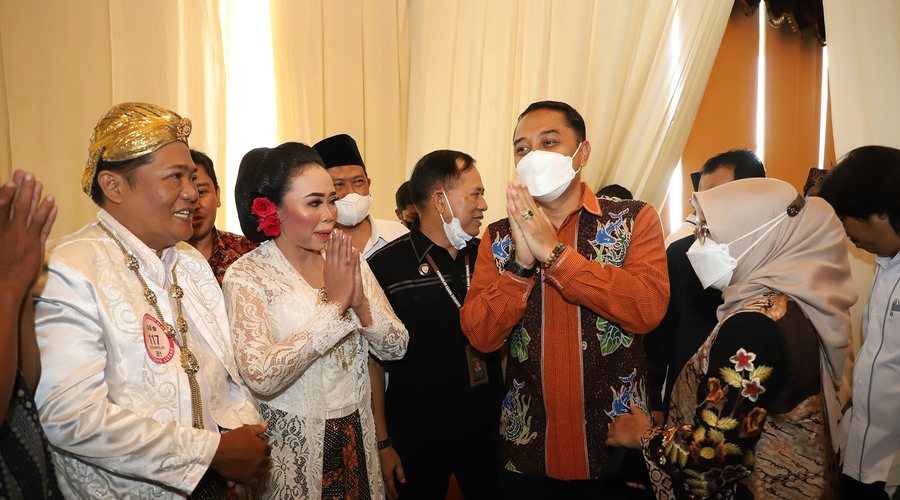 Gelar Isbat Nikah Massal Termewah di Surabaya Diikuti 120 Pasangan