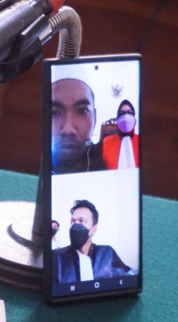 Tiduri LC Mabuk, Oknum Satpol PP Dituntut 15 Bulan