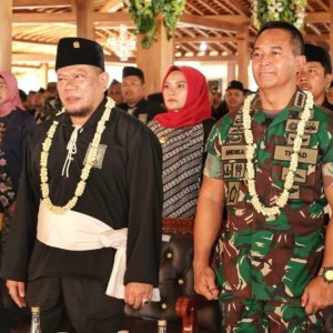 Ketua DPD RI Ajak Warga PSHT Kawal Gerakan Mengembalikan UUD1945 Naskah Asli Ketua DPD RI Ajak Warga PSHT Kawal Gerakan Mengembalikan UUD1945 Naskah Asli