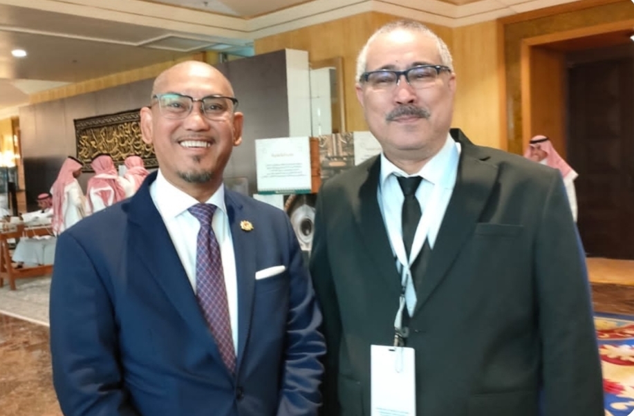 Kemenpora Kenalkan DBON ke Menteri Pemuda Malaysia
