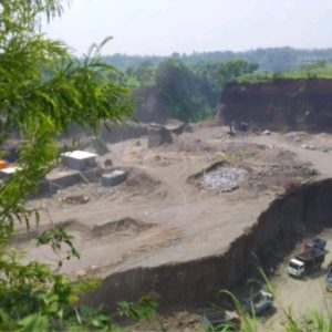 AT Tersangka Ilegal Mining Dilimpahkan Bareskrim Polri Ke Kejari Bangil AT Tersangka Ilegal Mining Dilimpahkan Bareskrim Polri Ke Kejari Bangil