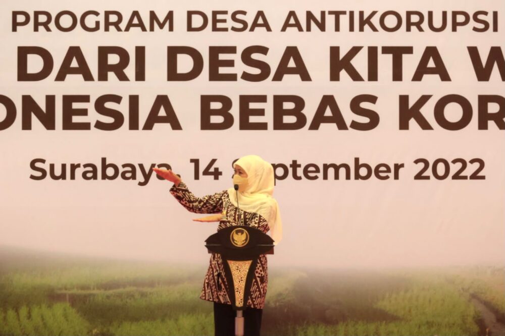300 Kades Ikuti Bimtek Anti Korupsi, Khofifah: Jangan Ada Korupsi Di Desa