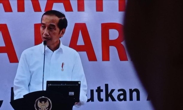Jokowi Umumkan Kenaikan Pertalite sampai Pertamax  Mulai Hari Ini Pukul 14.30 WIB