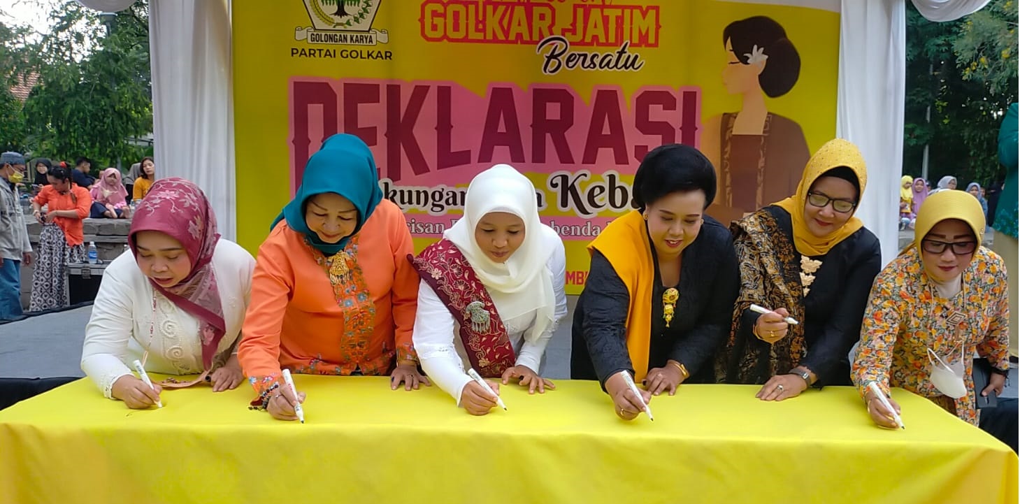 Perempuan Golkar Jatim Bersatu Deklarasi  Dukung  Kebaya Sebagai Warisan Budaya Tak Benda Unesco