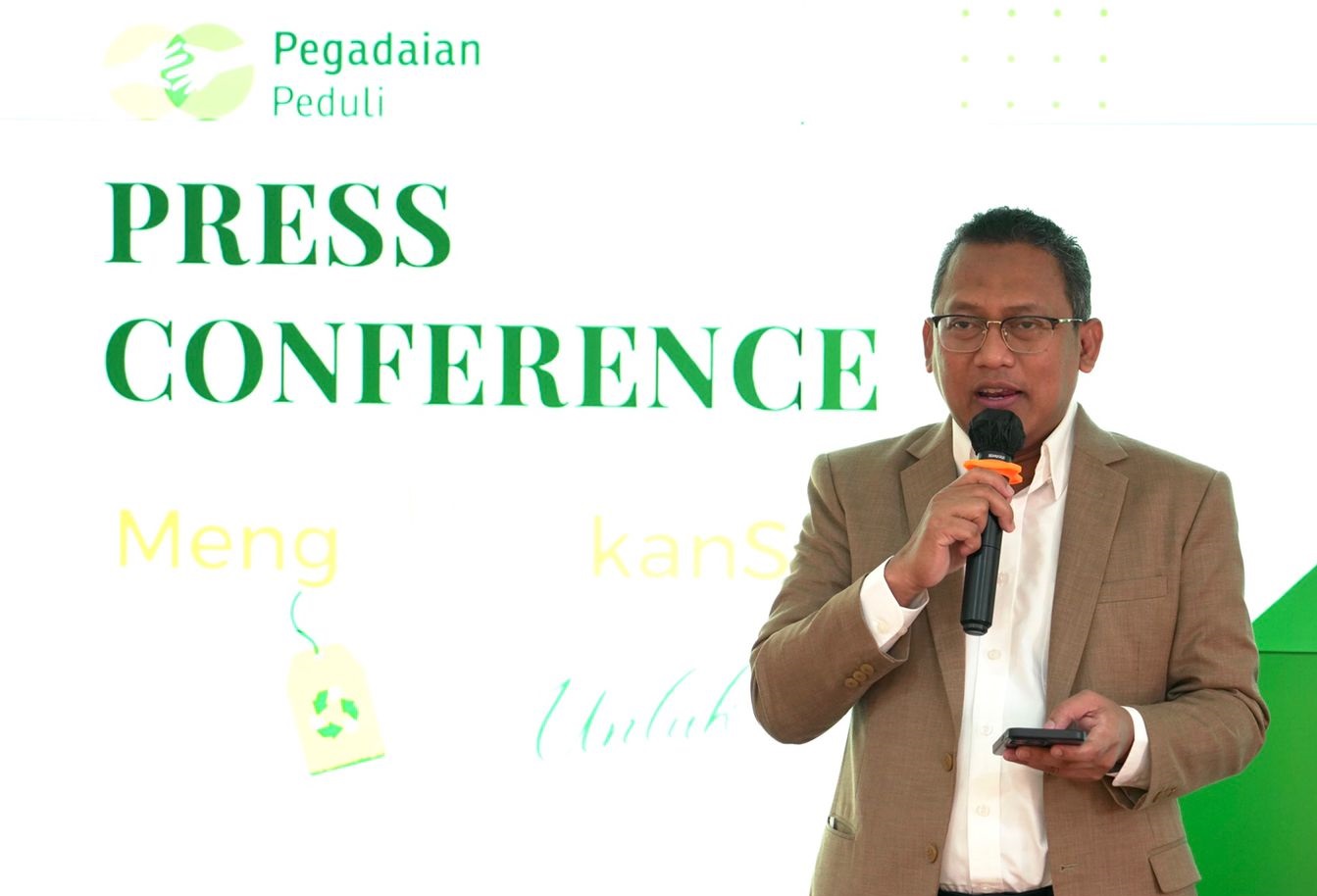 Pegadaian Siap Meng-EMASkan Sampah untuk Indonesia
