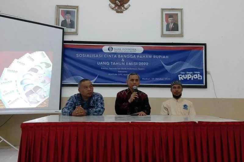 BI Kediri Edukasi Anggota Pertuni Madiun Mengenali Uang Baru