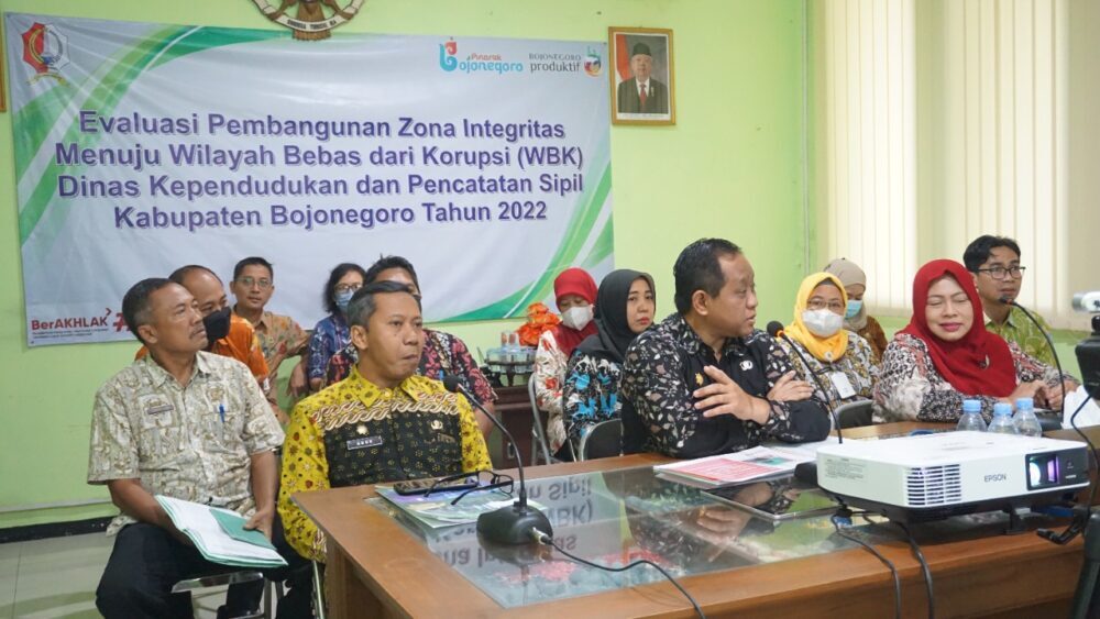 3 OPD Pemkab Bojonegoro Ikuti Evaluasi Wawancara Virtual Zona Integritas WBK