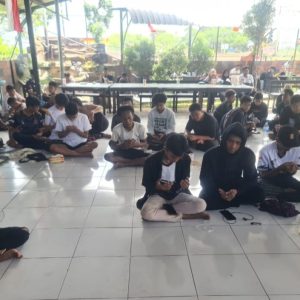 Pray For Kanjuruhan Sakera Dan Avanti Gren Nord Gelar Tahlil Pray For Kanjuruhan Sakera Dan Avanti Gren Nord Gelar Tahlil