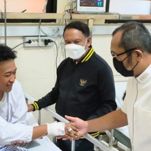 Waka DPRD Jatim Sahat: Tahan Emosi, Jangan Saling Menyalahkan Waka DPRD Jatim Sahat: Tahan Emosi, Jangan Saling Menyalahkan
