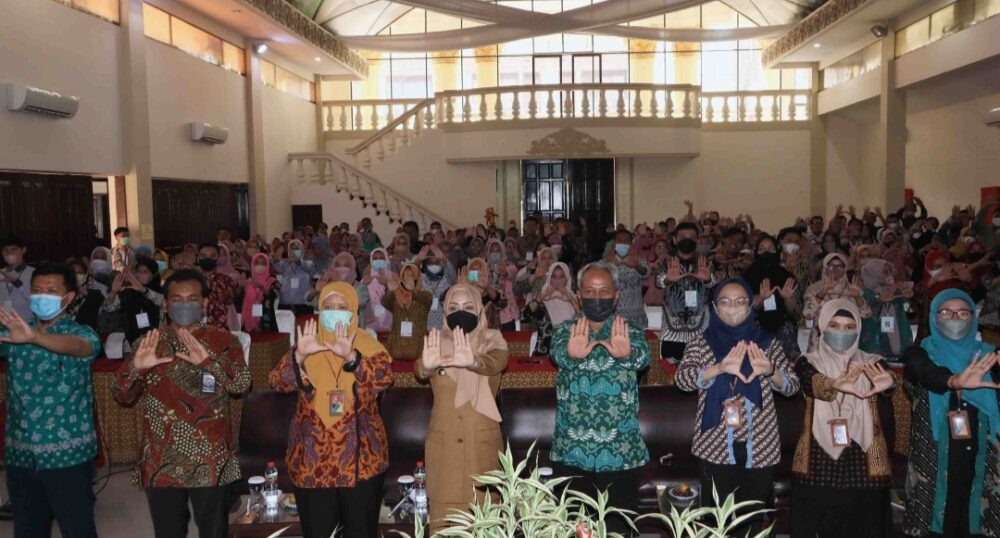 Bupati Ikfina : Pendataan Regristrasi Sosial Ekonomi 2022 Tentutan Nasib Jutaan Orang