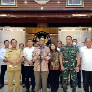 Presiden: Usut Tuntas dan Sanksi Bersalah, Mahfud MD: TGIPF Kanjuruhan Bekerja Dua Minggu Presiden: Usut Tuntas dan Sanksi Bersalah, Mahfud MD: TGIPF Kanjuruhan Bekerja Dua Minggu