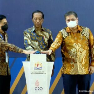 Presiden Jokowi Luncurkan Gerakan Kemitraan Inklusif UMKM Naik Kelas Presiden Jokowi Luncurkan Gerakan Kemitraan Inklusif UMKM Naik Kelas