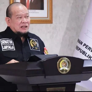 Ketua DPD RI Puji Konsistensi Padepokan KOSGORO 57 Jaga dan Lestarikan Wayang Ketua DPD RI Puji Konsistensi Padepokan KOSGORO 57 Jaga dan Lestarikan Wayang