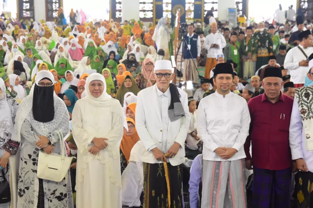 Khofifah Hadiri Khotmil Quran dan Istighosah Kubro Pesantren Langitan di MAS