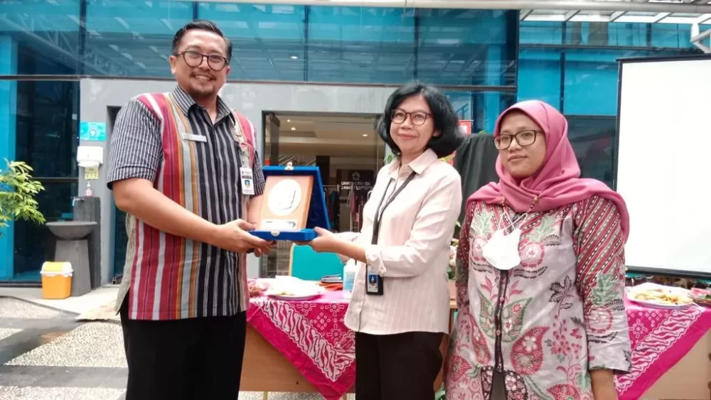 Puluhan Wartawan Jatim Kunjungi Hetero Space Semarang