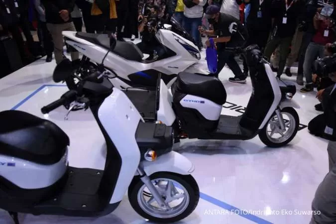 Eri Pastikan Tahun 2023 Semua Kendaraan Operasional Pemkot Diganti Sepeda Motor Listrik