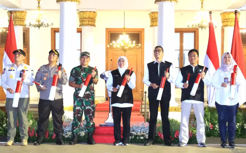 Khofifah Terima Penghargaan MURI Di Awal Tahun Baru 2023