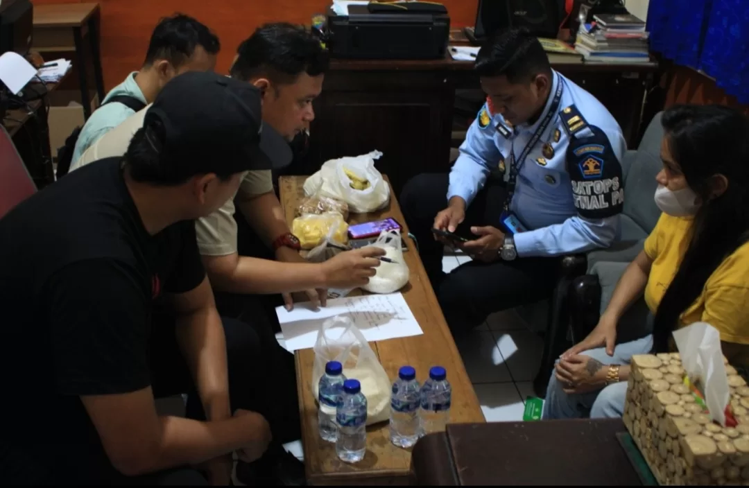 Petugas Lapas Banyuwangi Gagalkan Penyelundupan 100 Butir Pil Trex