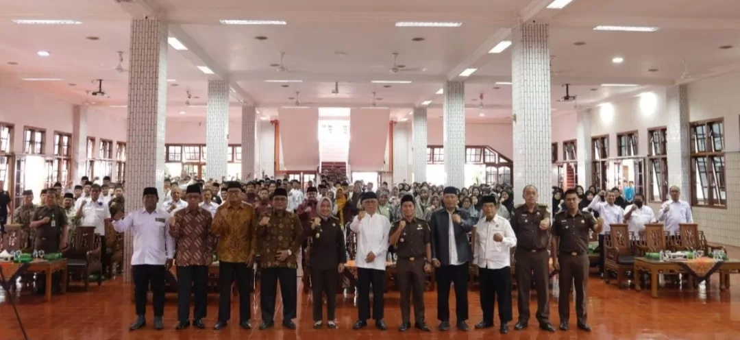 Kunjungi Ponpes Wali Barokah, Kejati Jatim Ajak Santri LDII Sadar Hukum