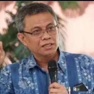 Peran Intelektual Muda/Mahasiswa Sebagai Episentrum Gerakan dalam Mencerdaskan Kehidupan Berbangsa dan Bernegara Peran Intelektual Muda/Mahasiswa Sebagai Episentrum Gerakan dalam Mencerdaskan Kehidupan Berbangsa dan Bernegara