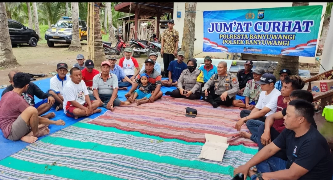 Polsek Kota Banyuwangi “Jumat Curhat” Segera Tindaklanjuti Keluhan Masyarakat Sobo