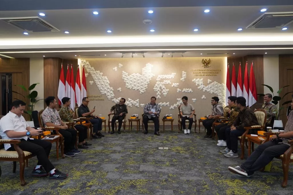 Terima BEM UGM, Menko Airlangga Ajak Mahasiswa Kritis dan Berkontribusi