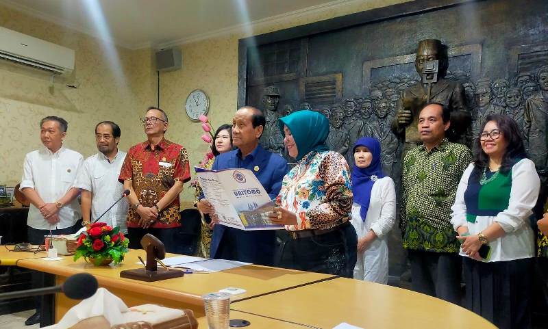 Gerakan Peradaban Indonesia Bersama Unitomo Gelar Dialog Kebangsaan di Gedung Grahadi