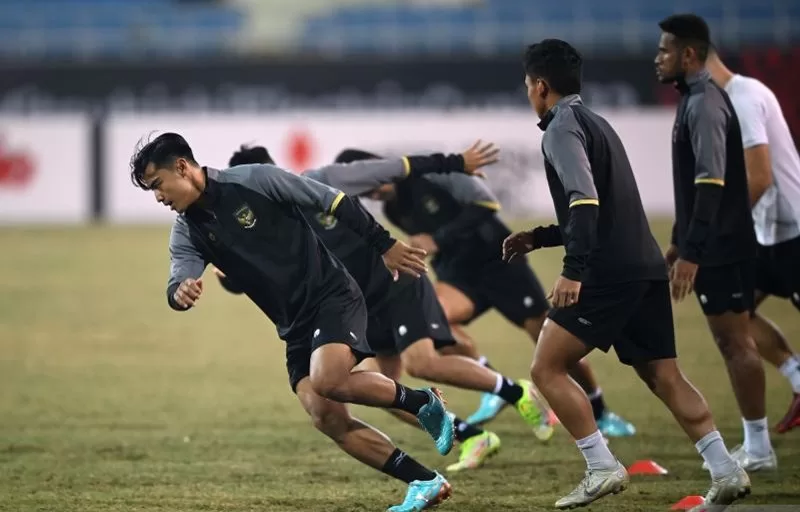Pemain Indonesia Tak Permasalahkan Kondisi Stadion My Dinh Vietnam
