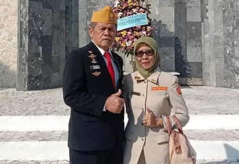 HUT LVRI Ke-66, Puluhan Veteran Kota Kediri Gelar Ziarah dan Tabur Bunga