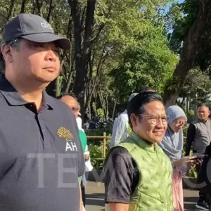 Airlangga Hartarto dan Muhaimin Iskandar Buka Peluang KIB dan KKIR Dilebur Airlangga Hartarto dan Muhaimin Iskandar Buka Peluang KIB dan KKIR Dilebur