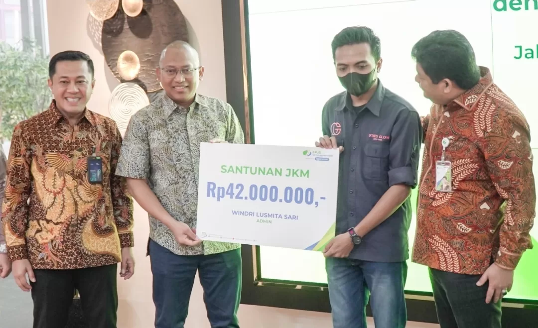 Transaksi BPJS Ketenagakerjaan Kini Bisa Dilakukan di Outlet Pegadaian