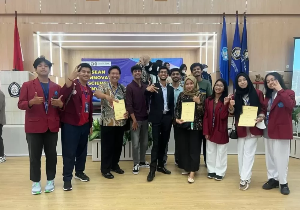 Siswa Jatim Borong Gold Medal Diajang AISEEF IYSA