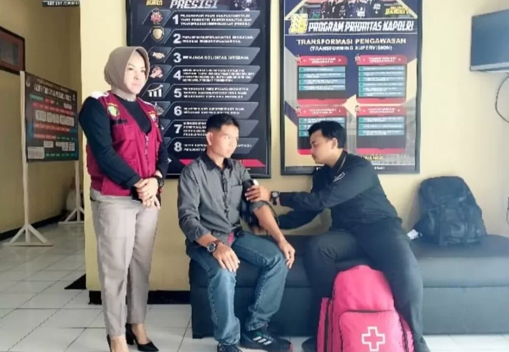 Giat Rutin Dokkes Polresta Banyuwangi Periksa Kesehatan Personel