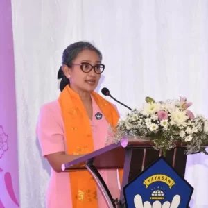 Ketua Pembina YKB : Siswa-siswi Kemala Bhayangkari dapat menjadi pelopor Bhayangkara Ketua Pembina YKB : Siswa-siswi Kemala Bhayangkari dapat menjadi pelopor Bhayangkara