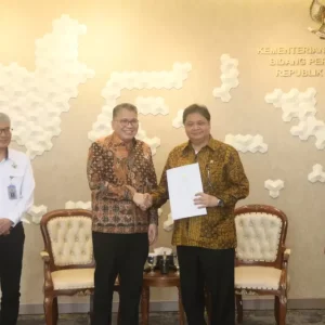 Dapat WTP 14 Kali, BPK RI Apresiasi Kinerja Airlangga Hartarto Luar Biasa Dapat WTP 14 Kali, BPK RI Apresiasi Kinerja Airlangga Hartarto Luar Biasa