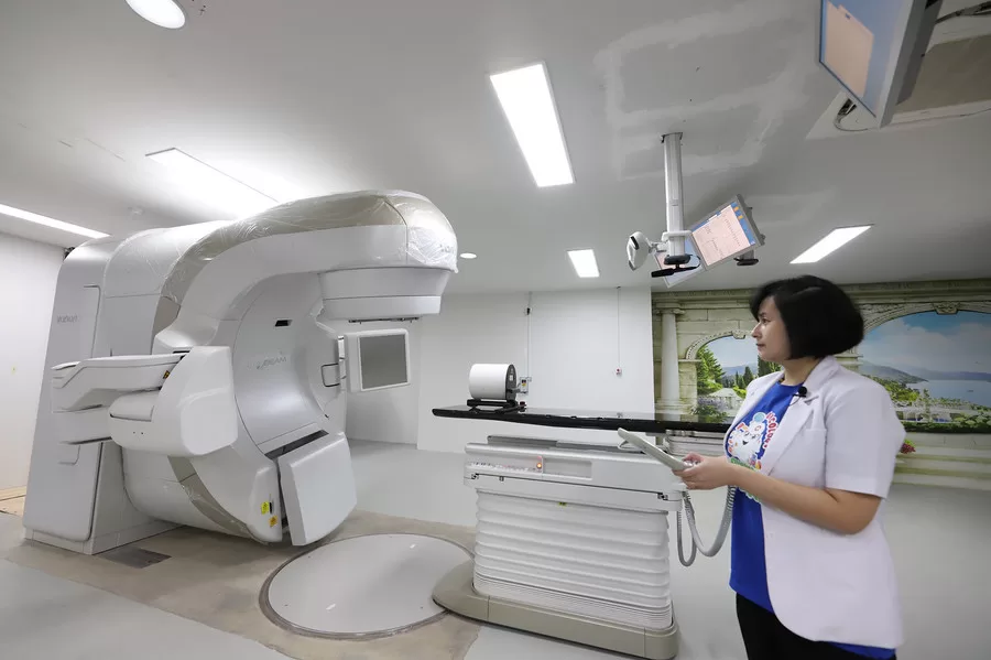 Tingkatkan Pelayanan, RSUD Dr Soewandhie Terapkan One Stop Service untuk Onkologi