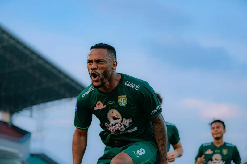 Pulihkan Cedera, Persebaya Siapkan Pengganti Paulo Victor